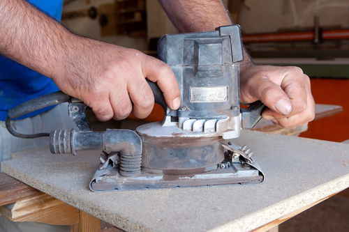 活体蛋糕模具渗漏全解析 是正常现象还是质量问题？